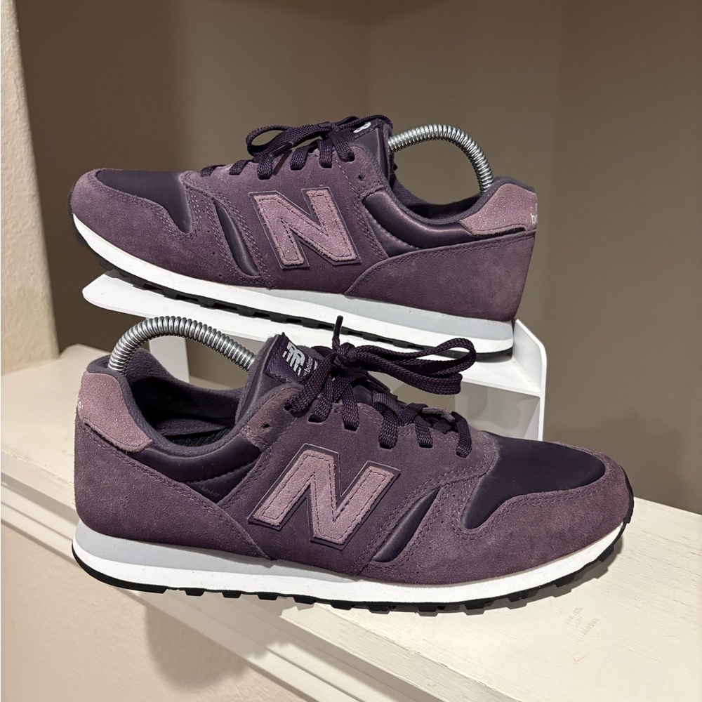 New Balance 373 Low Purple WL373ESP Shoes Women's Size 9 Road Running Shoes